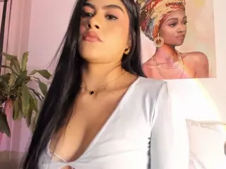 Thalia Fernandez's Live Sex Cam Show