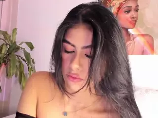 Thalia Fernandez's Live Sex Cam Show