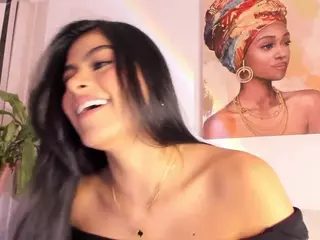 Thalia Fernandez's Live Sex Cam Show