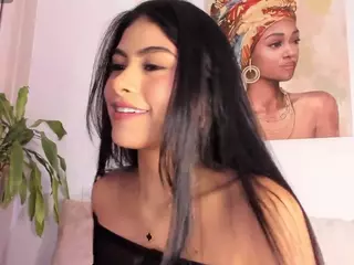 Thalia Fernandez's Live Sex Cam Show