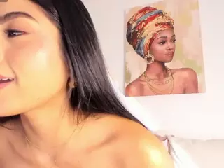 Thalia Fernandez's Live Sex Cam Show