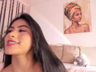 Thalia Fernandez's Live Sex Cam Show