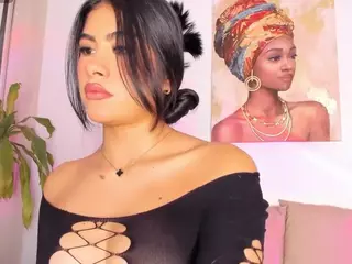 Thalia Fernandez's Live Sex Cam Show