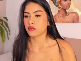 Thalia Fernandez's Live Sex Cam Show