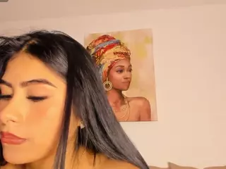 Thalia Fernandez's Live Sex Cam Show