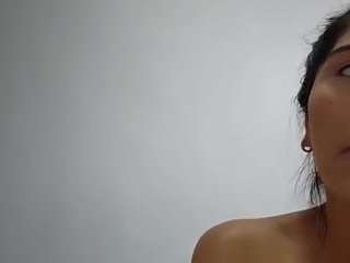 Live cam show with Thalia Fernandez