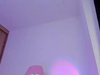 Isabela 💓's Live Sex Cam Show