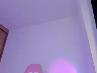 Isabela 💓's Live Sex Cam Show
