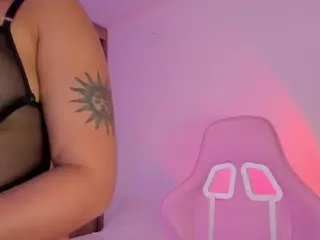 Isabela 💓's Live Sex Cam Show