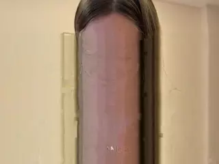 LuckyLady1's Live Sex Cam Show