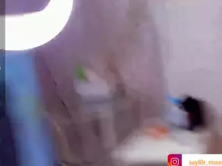 Kira's Live Sex Cam Show