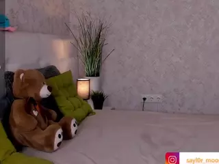 Kira's Live Sex Cam Show