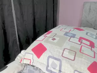 Sara Big boobs's Live Sex Cam Show