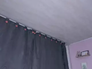 Sara Big boobs's Live Sex Cam Show