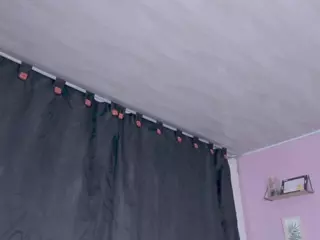 Sara Big boobs's Live Sex Cam Show