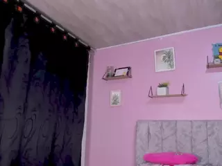 Sara Big boobs's Live Sex Cam Show