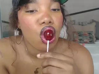 kimaralion's Live Sex Cam Show