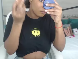 kimaralion's Live Sex Cam Show