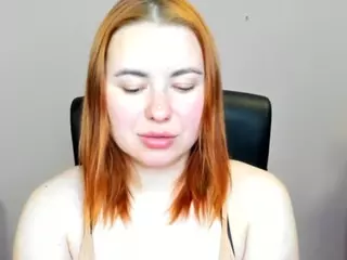 LaylaxCute's Live Sex Cam Show