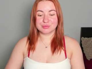 Live cam show with LaylaxCute