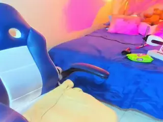 brunette0's Live Sex Cam Show