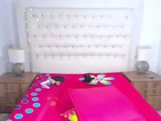 kimstorm's Live Sex Cam Show