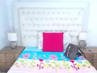 kimstorm's Live Sex Cam Show