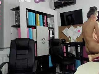 DaryaStars's Live Sex Cam Show