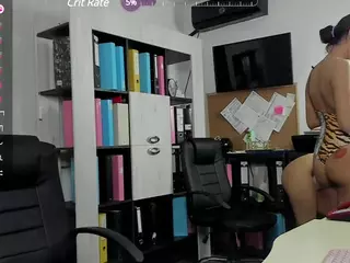 DaryaStars's Live Sex Cam Show
