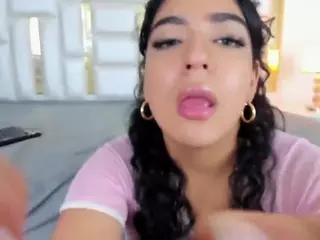 Kylieandjhonny's Live Sex Cam Show