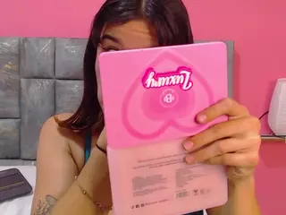 miajhonnson's Live Sex Cam Show