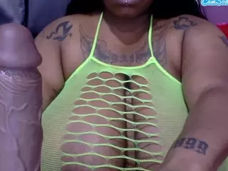 THEREALKISSES's Live Sex Cam Show