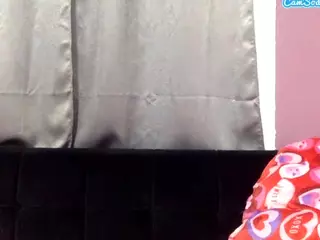 THEREALKISSES's Live Sex Cam Show
