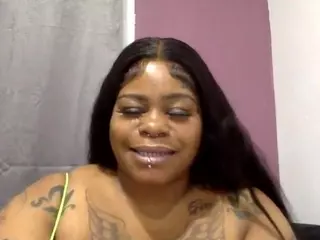 THEREALKISSES's Live Sex Cam Show