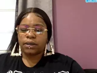 THEREALKISSES's Live Sex Cam Show