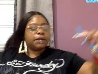 THEREALKISSES's Live Sex Cam Show