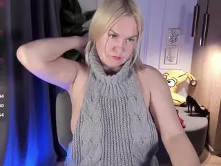 YolandaKiss's Live Sex Cam Show