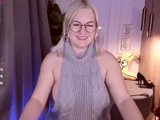 YolandaKiss's Live Sex Cam Show