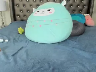 Boba Moonie's Live Sex Cam Show