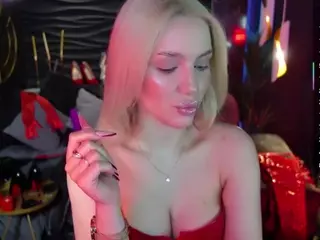 GoddessDarsy's Live Sex Cam Show