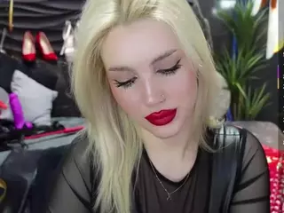 GoddessDarsy's Live Sex Cam Show
