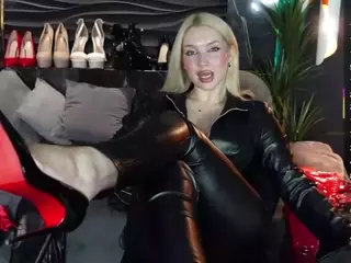 GoddessDarsy's Live Sex Cam Show