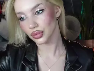GoddessDarsy's Live Sex Cam Show
