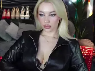 GoddessDarsy's Live Sex Cam Show