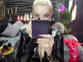 GoddessDarsy's Live Sex Cam Show