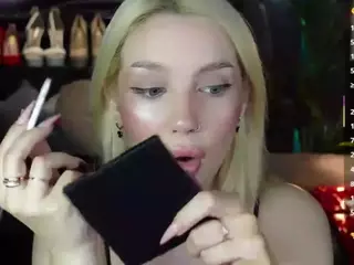 GoddessDarsy's Live Sex Cam Show
