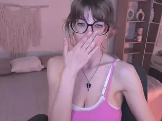 RubyTwinkle's Live Sex Cam Show