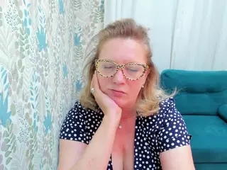 LeaPure's Live Sex Cam Show