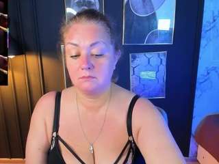 Live cam show with JenniferLight
