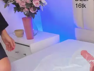 MayeUtica's Live Sex Cam Show